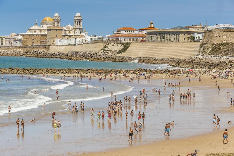 Playa Santa María del Mar. Cádiz | Guía de Cádiz